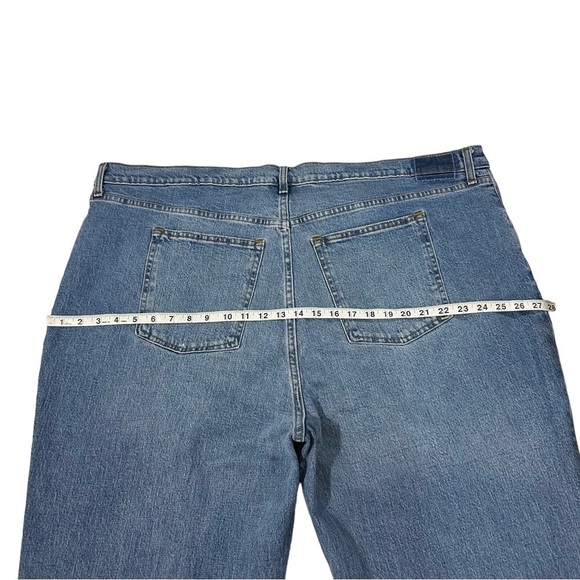 Abercrombie Fitch Curve Love Line 90s Straight Light Wash Jeans Sz 37/24WL NWT - Picture 10 of 12